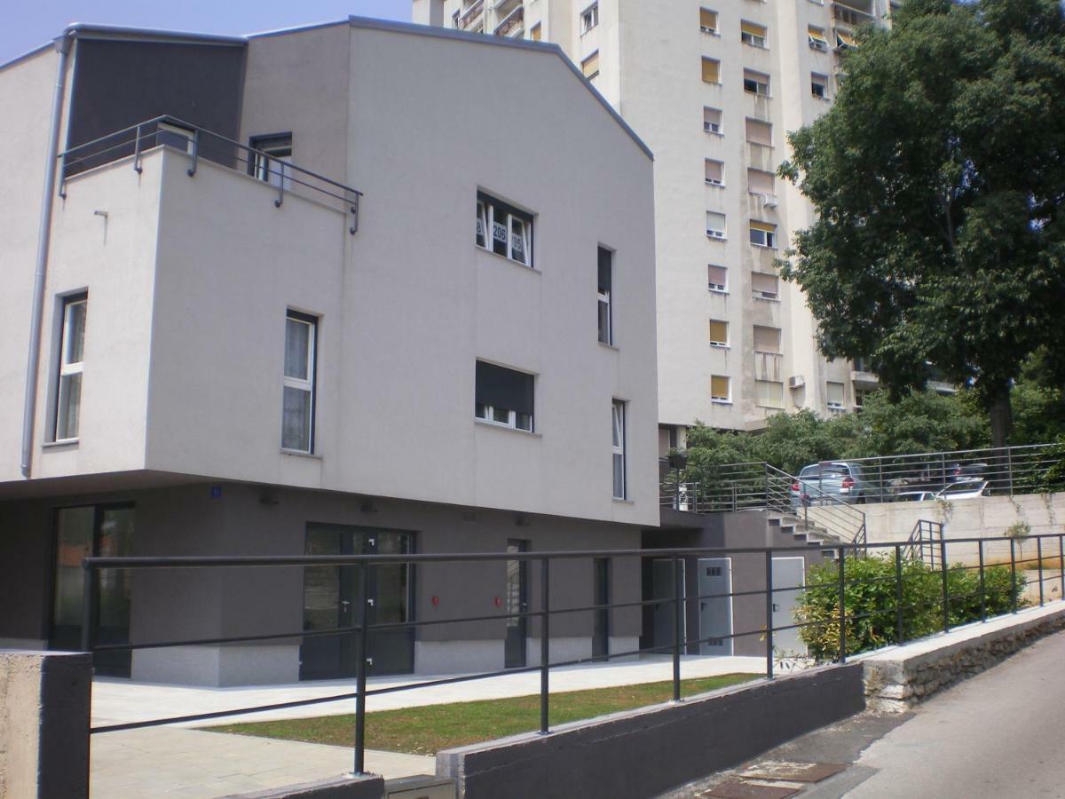 Apartment Jasmina Rijeka Exterior foto
